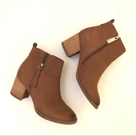 nova waterproof bootie